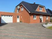 Stilvoll wohnen in bester Ausstattung - Einfamilienhaus mit Garage in Breddenberg