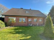 Wohnhaus mit Garage & Carport in Haselünne-Flechum 